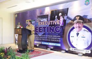 Sambutan Pj. Bupati Bombana Ir. H. Burhanuddin M.Si dalam pertemuan Executive Meeting di Hotel Borobudur Jakarta Pusat